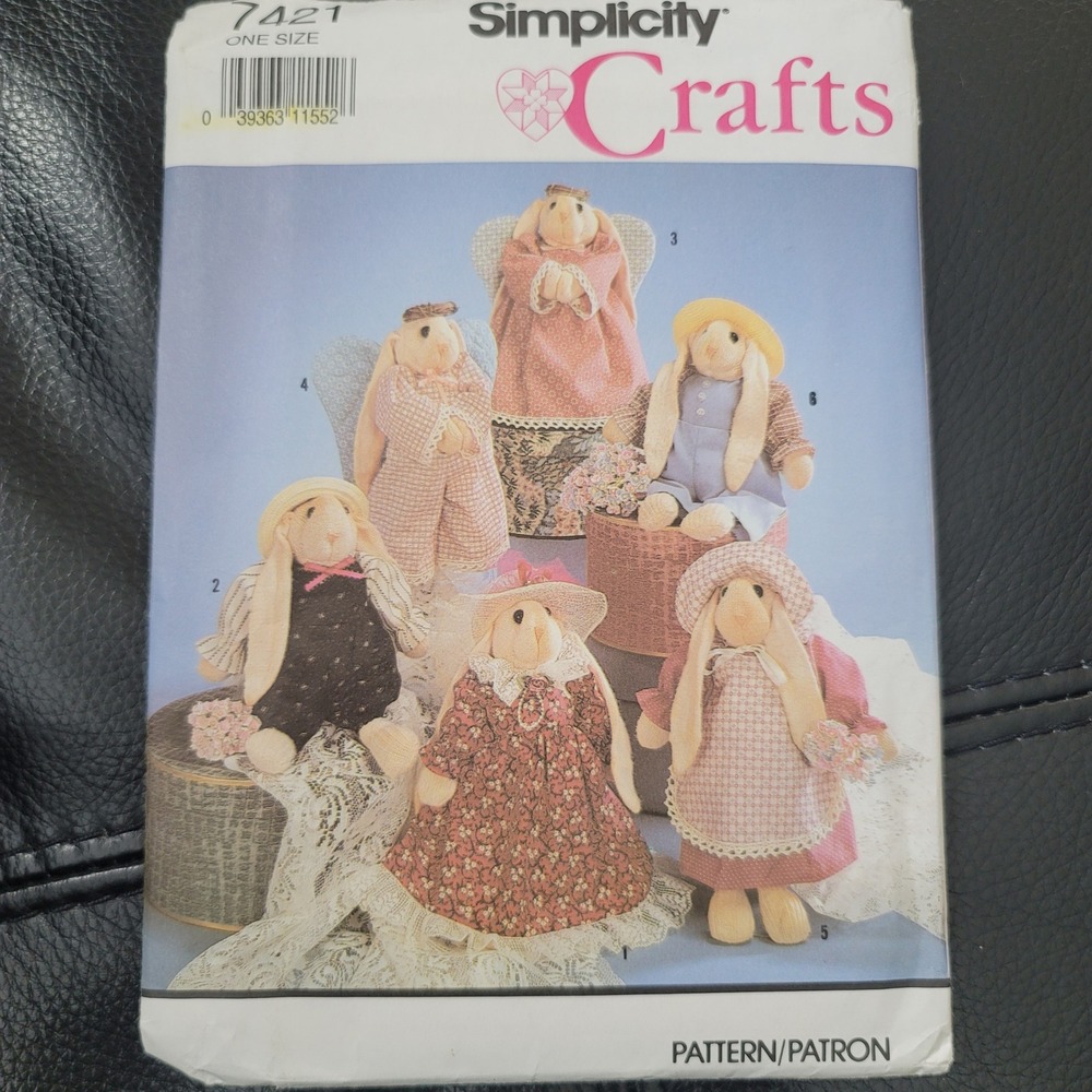 Simplicity 7421 Sock Bunny & Clothes Sewing Pattern Uncut Factory Folded 1991